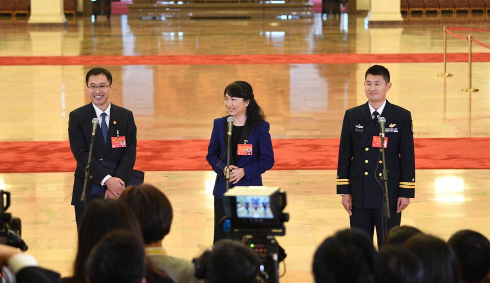 孟祥飛、李媛、曹先建接受采訪