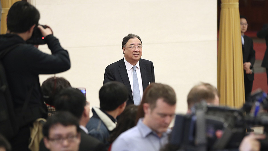 馬曉偉步入&ldquo;部長通道&rdquo;，準(zhǔn)備接受采訪