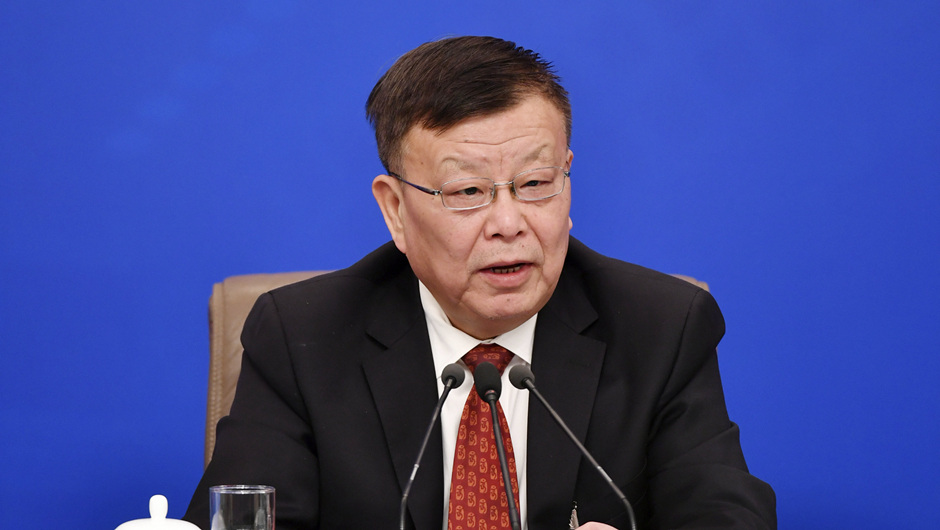 全國(guó)政協(xié)常委、副秘書(shū)長(zhǎng)（兼）、提案委員會(huì)副主任，九三學(xué)社中央副主席 賴明