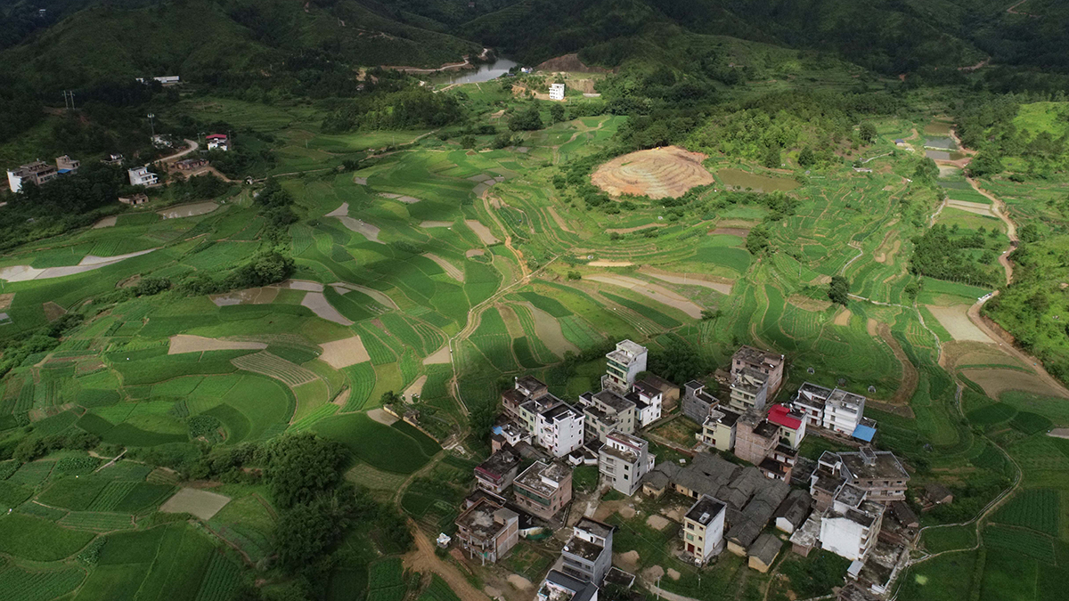 新生活、新盼頭&mdash;&mdash;脫貧攻堅(jiān)新形勢(shì)速覽