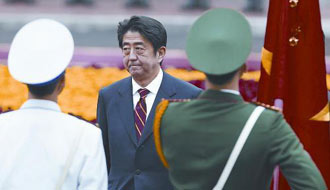 弧形&ldquo;包圍中國(guó)&rdquo; 安倍異想天開(kāi)