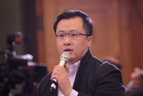 人民日?qǐng)?bào)、人民網(wǎng)記者提問