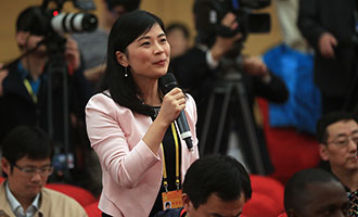 中評(píng)社、中評(píng)網(wǎng)記者提問(wèn)