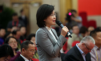 中央電視臺、中國網絡電視臺記者提問