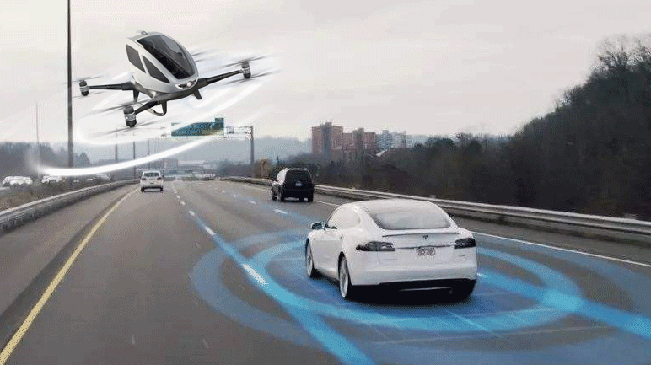 無人機(jī)無人車 你敢坐嗎？