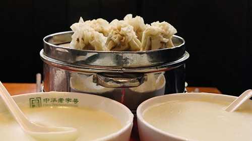 追夢中國人｜王和茂：一碗&ldquo;頭腦&rdquo;，講述百年舌尖上的早餐