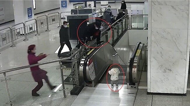 你飛身跳躍的樣子，真帥！