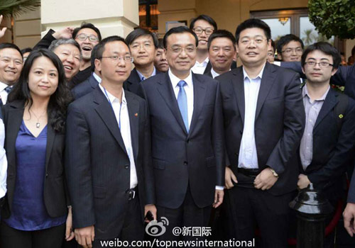 李克強：在非中企了解當?shù)匚幕拍茉「D片來源：&ldquo;新國際&rdquo;微博。