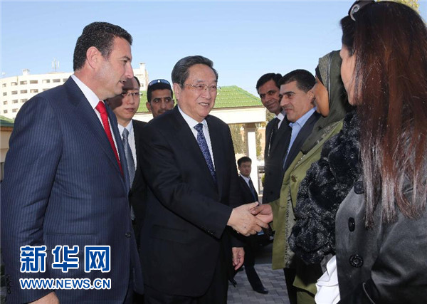 11月9日，正在約旦進行正式友好訪問的全國政協(xié)主席俞正聲在安曼會見約旦眾議院代議長薩法迪。 新華社記者 劉衛(wèi)兵 攝 