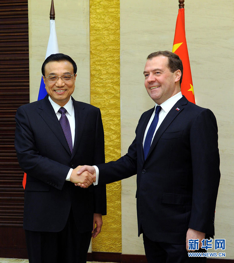 12月15日，中國國務院總理李克強在阿斯塔納會見俄羅斯總理梅德韋杰夫。 新華社記者 饒愛民 攝