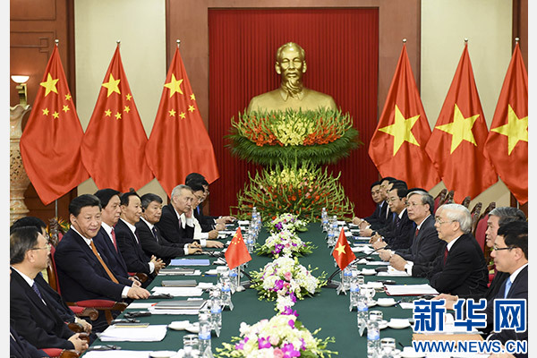 11月5日，中共中央總書記、國家主席習(xí)近平在河內(nèi)同越共中央總書記阮富仲舉行會談。 新華社記者李學(xué)仁攝