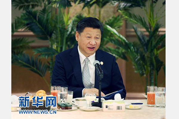 12月5日，國家主席習(xí)近平在約翰內(nèi)斯堡再次集體會見17位非洲國家領(lǐng)導(dǎo)人。 新華社記者 姚大偉 攝