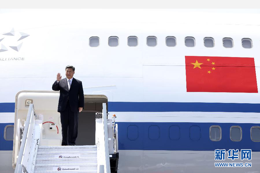 10月15日，國(guó)家主席習(xí)近平抵達(dá)印度果阿，應(yīng)印度總理莫迪邀請(qǐng)，出席金磚國(guó)家領(lǐng)導(dǎo)人第八次會(huì)晤。 新華社記者蘭紅光攝 