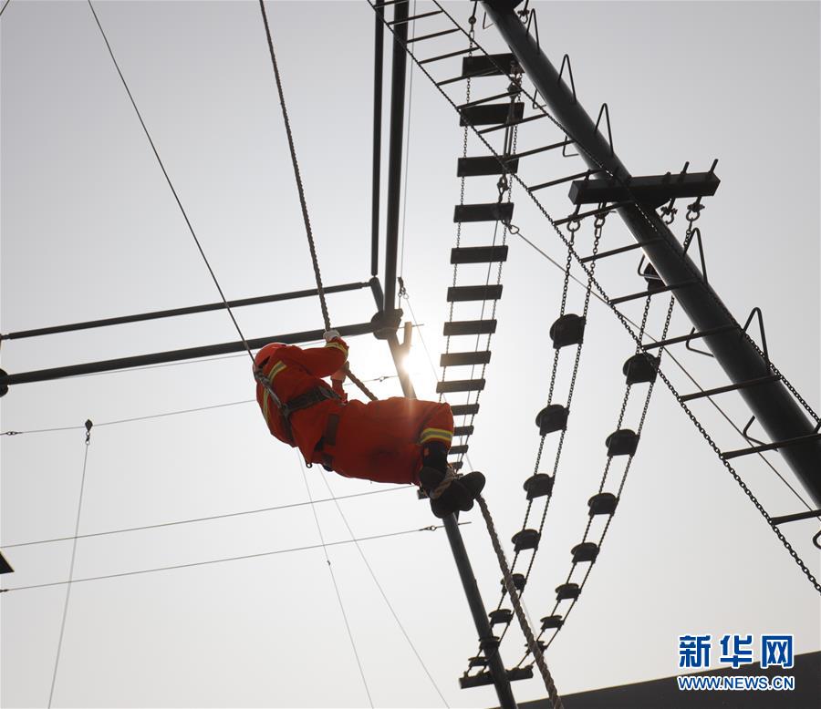 #（新華全媒頭條&middot;圖文互動(dòng)）（13）高溫&ldquo;烤&rdquo;驗(yàn)四大洲 熱&ldquo;火&rdquo;還要燒多久