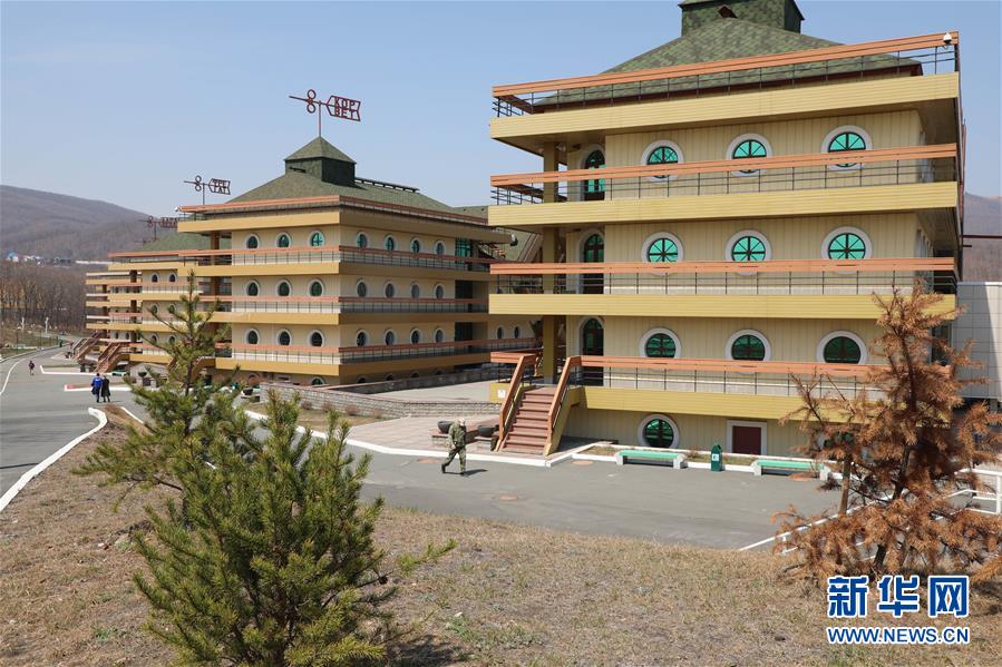 (新華全媒頭條·圖文互動(dòng))(2)在愛的海洋里成長——記“海洋”全俄兒童中心接收汶川地震災(zāi)區(qū)兒童療養(yǎng)十周年