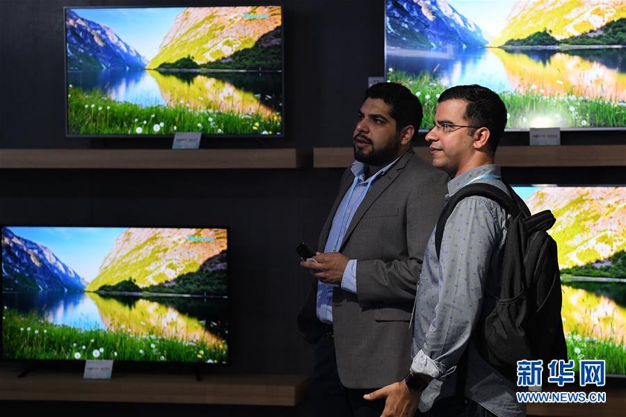 (新華全媒頭條·圖文互動(dòng))(8)從廣交會(huì)到進(jìn)博會(huì)——中國(guó)對(duì)外開(kāi)放再譜新樂(lè)章