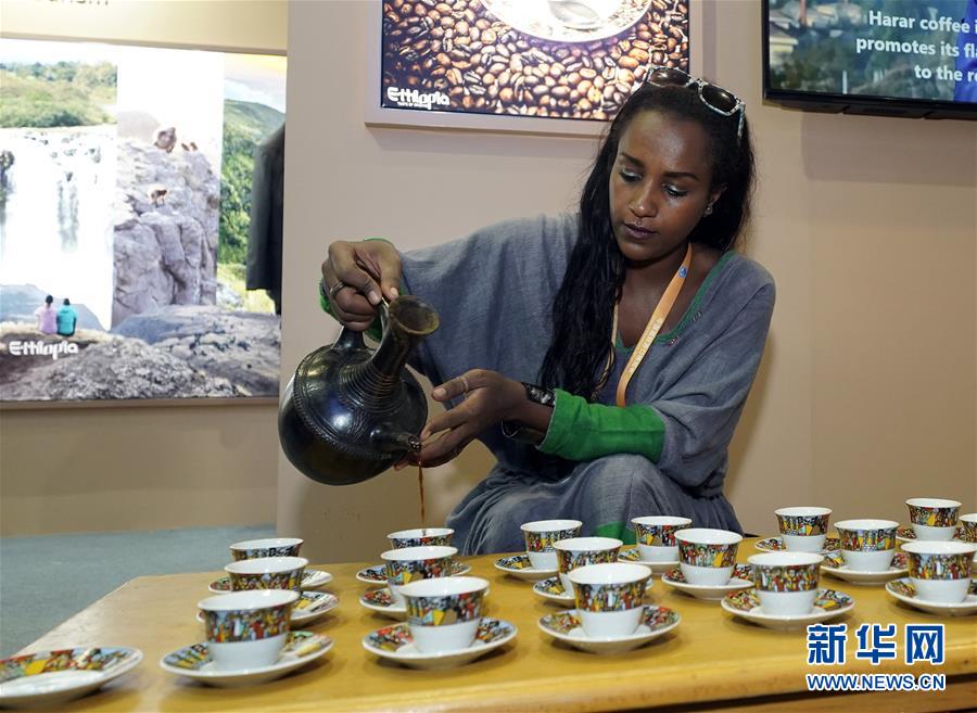 （新華全媒頭條&middot;聚焦進(jìn)口博覽會&middot;圖文互動(dòng)）（10）海納百川 利達(dá)天下&mdash;&mdash;首屆中國國際進(jìn)口博覽會巡禮