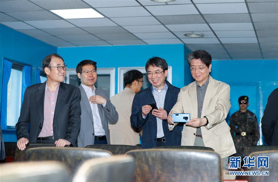 （國(guó)際&middot;圖文互動(dòng)）（3）通訊：&ldquo;我們會(huì)與朝方士兵互道早安&rdquo;&mdash;&mdash;板門(mén)店會(huì)晤一周年再訪(fǎng)&ldquo;半島和平新起點(diǎn)&rdquo;