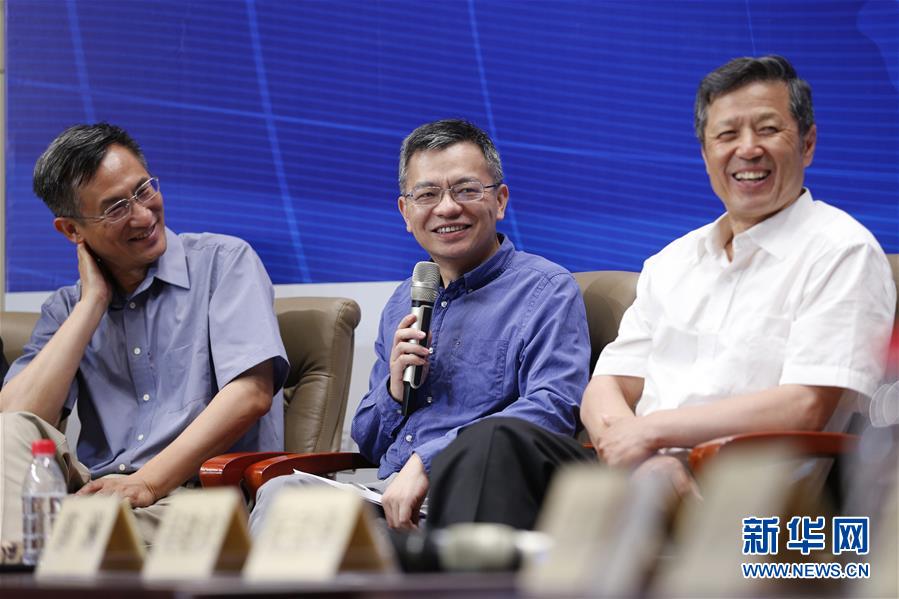 (XHDW)(3)美逆流而動(dòng)殃及世界經(jīng)濟(jì) 多邊主義終將勝利——專家學(xué)者評(píng)析中美經(jīng)貿(mào)摩擦走向