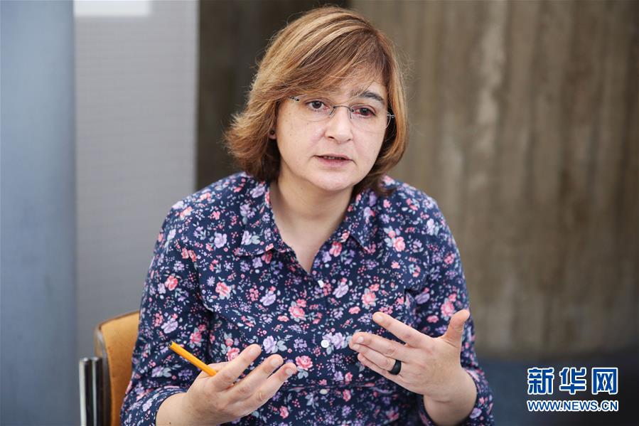 （國(guó)際&middot;圖文互動(dòng)）（1）美國(guó)挑起經(jīng)貿(mào)摩擦給世界經(jīng)濟(jì)帶來負(fù)面影響&mdash;&mdash;訪法共全國(guó)執(zhí)委會(huì)委員薩馬巴克斯