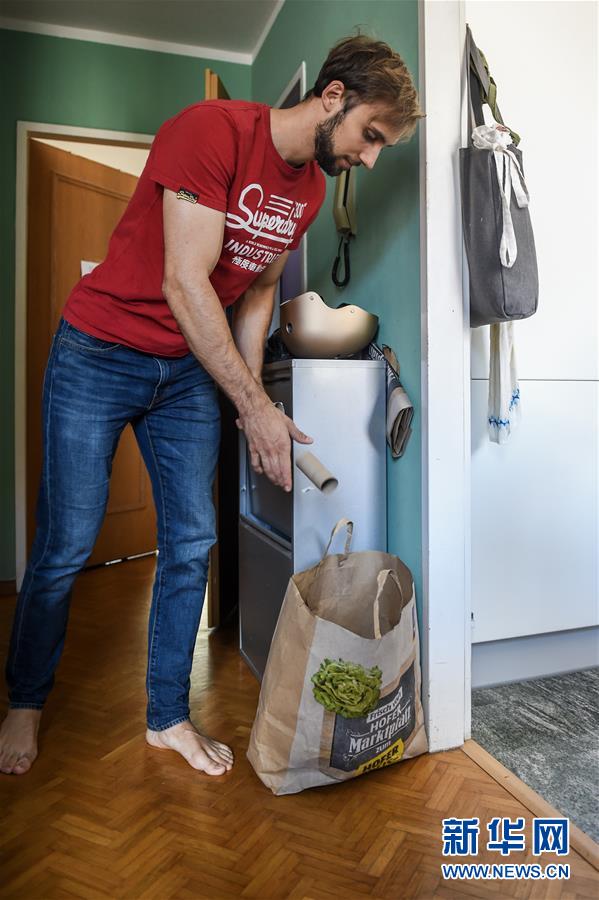 （國(guó)際）（16）在國(guó)外，垃圾如何分類