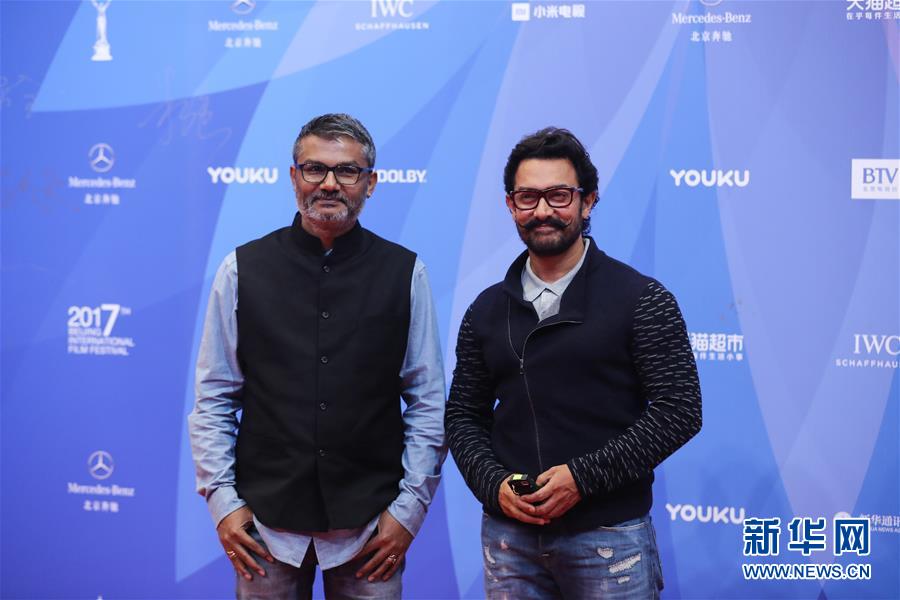 （習(xí)近平出訪配合稿&middot;圖文互動(dòng)）（3）特稿：電影、瑜伽、智能手機(jī)&mdash;&mdash;中印兩個(gè)文明古國(guó)交往&ldquo;新故事&rdquo;