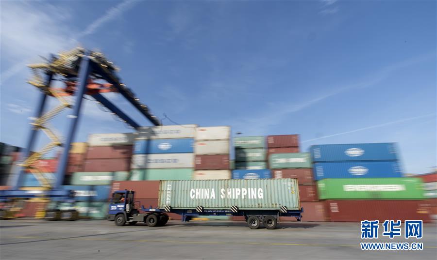 (新華全媒頭條·圖文互動(dòng))(4)特稿:全面提升中希合作交流水平 推動(dòng)金磚峰會(huì)取得豐碩成果——寫在習(xí)近平主席對(duì)希臘進(jìn)行國(guó)事訪問(wèn)并赴巴西出席金磚國(guó)家領(lǐng)導(dǎo)人第十一次會(huì)晤之際