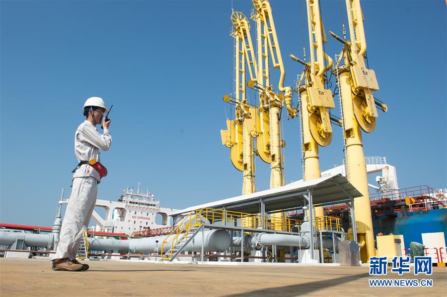(習(xí)近平出訪配合稿·圖文互動)(5)通訊:為了中緬油氣管道的安全平穩(wěn)運行