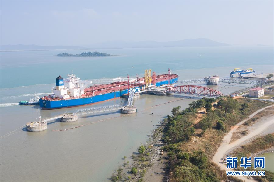 (習(xí)近平出訪配合稿·圖文互動)(3)通訊:為了中緬油氣管道的安全平穩(wěn)運行