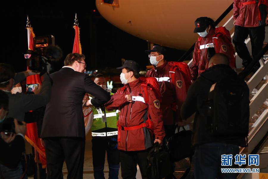 (新華全媒頭條·圖文互動)(4)守望相助 共克時艱——中國力量推動全球合力戰(zhàn)“疫”