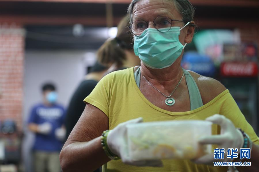 （國(guó)際疫情 &middot;圖文互動(dòng)）（5）通訊：加德滿都中國(guó)人奉獻(xiàn)的&ldquo;愛心便當(dāng)&rdquo;