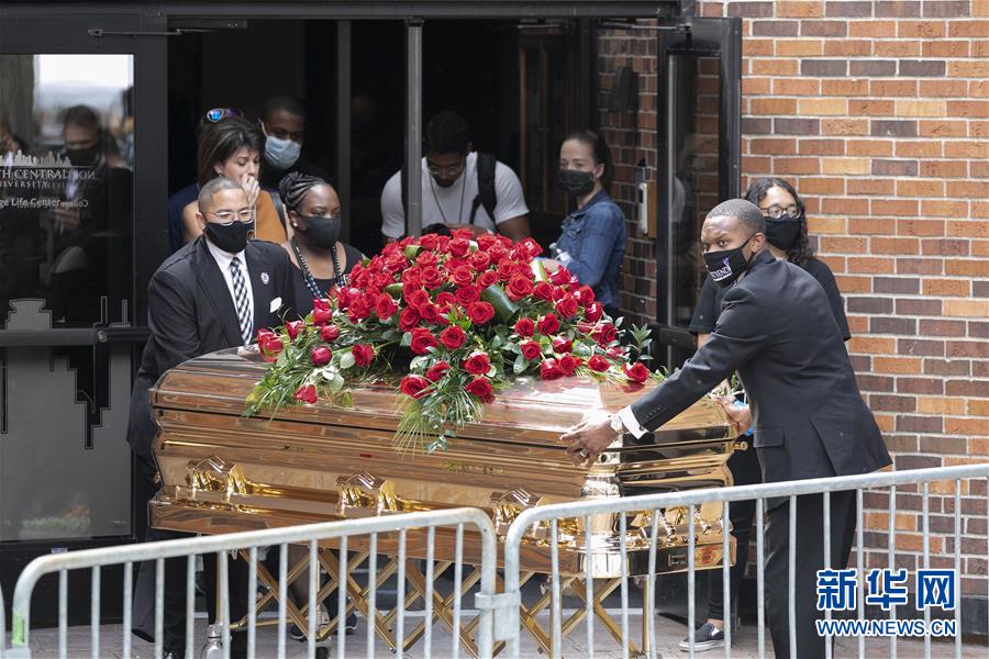 (國(guó)際)(1)弗洛伊德追悼會(huì)在明尼阿波利斯舉行
