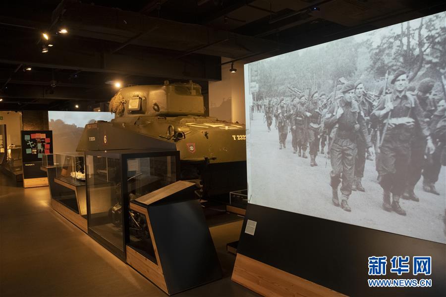 (國際·圖文互動(dòng))(5)“戰(zhàn)爭之聲”警示人們珍視和平——記英博物館策展紀(jì)念反法西斯戰(zhàn)爭勝利75周年