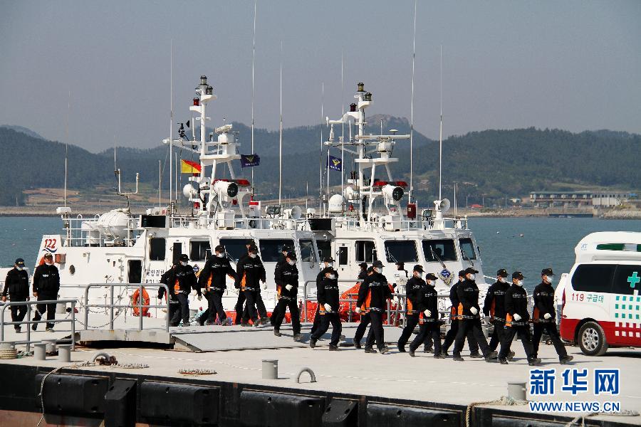 韓國&ldquo;歲月&rdquo;號失事客輪遇難者人數逾百