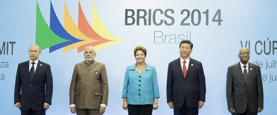 金磚國家領(lǐng)導人集體合影