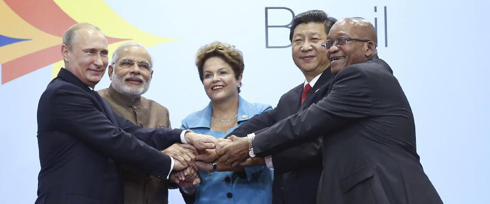 金磚國家領(lǐng)導人集體合影