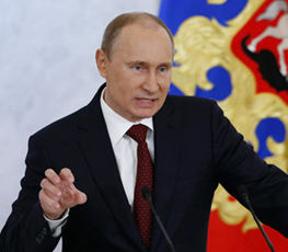 內(nèi)憂外患，普京強勢展示自信