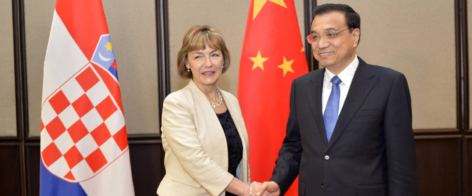 李克強(qiáng)會(huì)見(jiàn)克羅地亞總理代表、第一副總理兼外長(zhǎng)普希奇