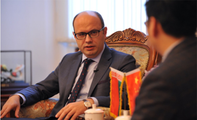 專(zhuān)訪白俄羅斯大使：&ldquo;一帶一路&rdquo;國(guó)際合作高峰論壇將成為全球治理的范例