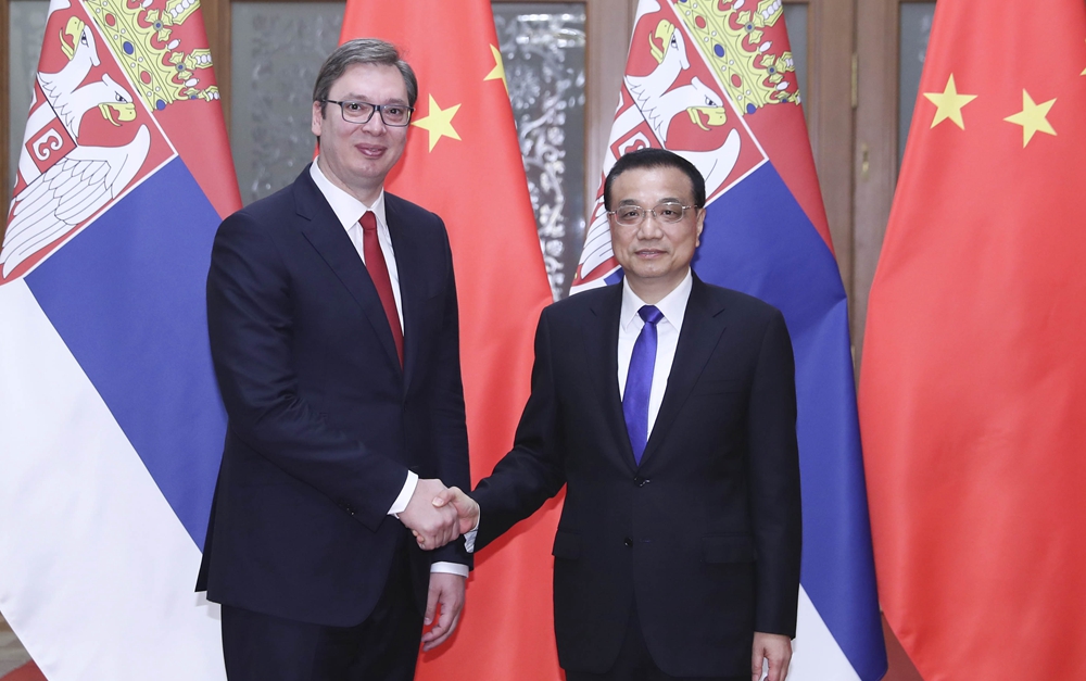 李克強會見塞爾維亞總理、當選總統(tǒng)武契奇