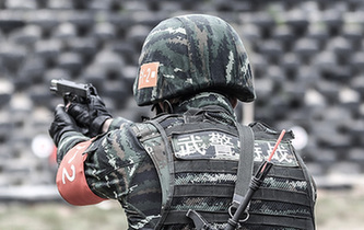 0.6秒能做什么？特戰(zhàn)隊(duì)員出槍擊發(fā)一氣呵成