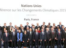 習近平出席氣候變化巴黎大會、訪問津巴布韋和南非并主持中非合作論壇峰會（2015.11.29-2015.12.5）