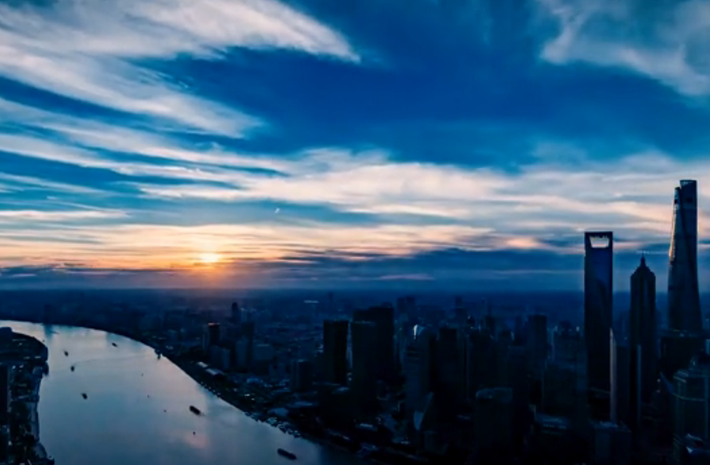 這一刻，瞰上海