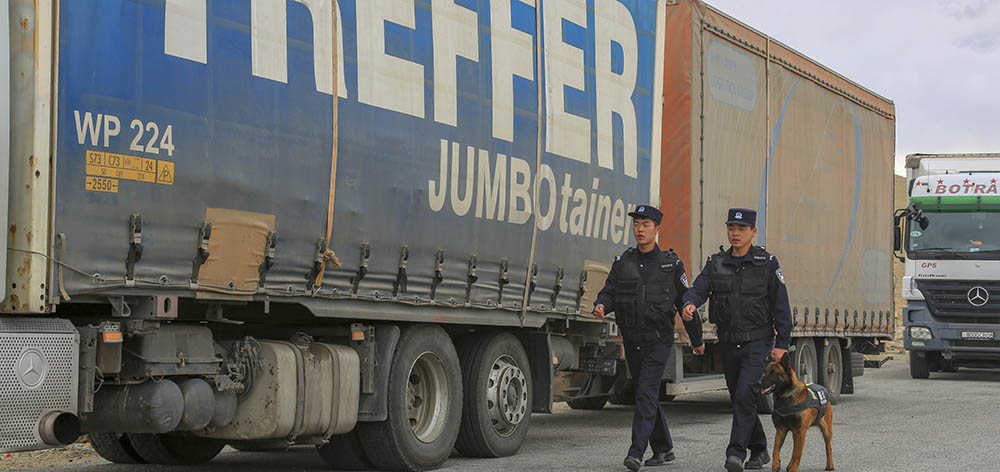 卡拉蘇口岸：中塔貿(mào)易迎&ldquo;春風&rdquo;