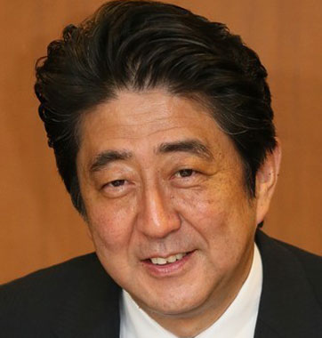 安倍捱過(guò)&ldquo;大考&rdquo; 修憲圖窮匕現(xiàn)
